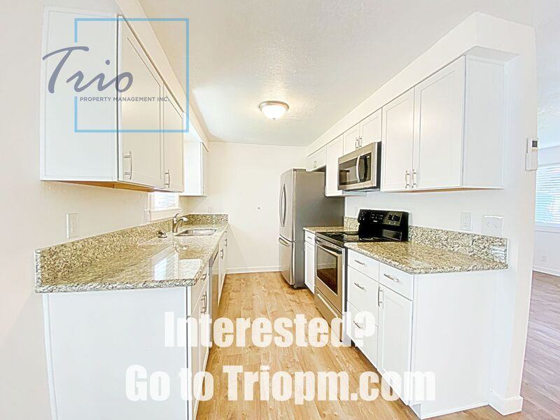 4220 Sean St - Photo 6 of 14