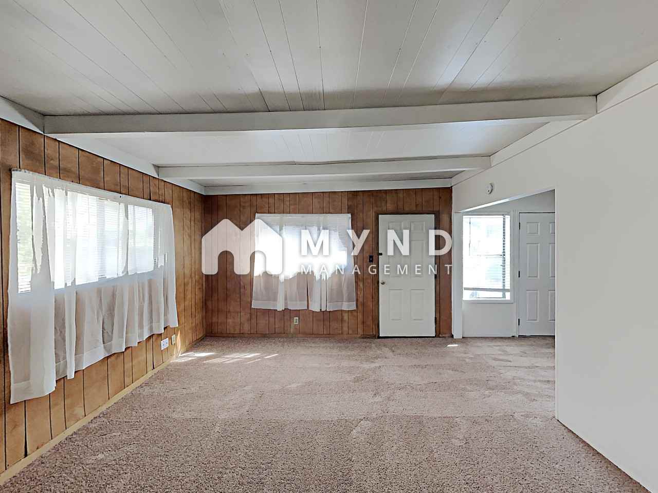 16078 Via Media - Photo 2 of 16