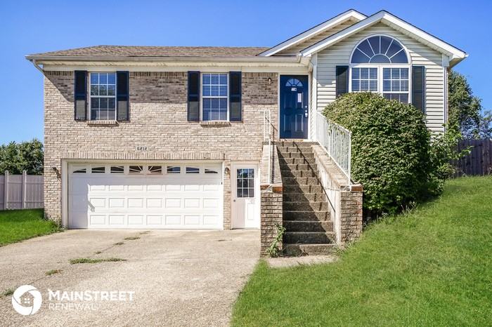 6212 Hines Mill Way - Photo 2 of 18