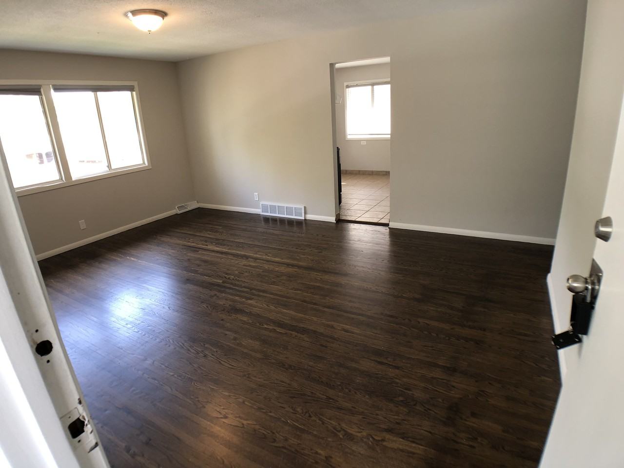 5934 Washburn Ave S - Photo 2 of 13