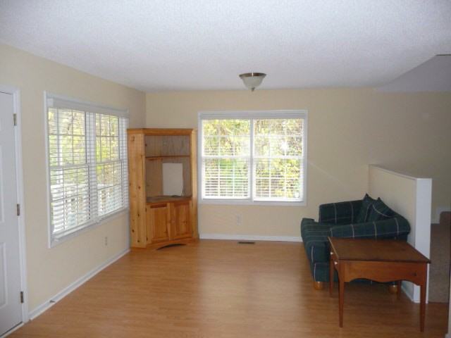 510 McCauley St - Photo 3 of 11
