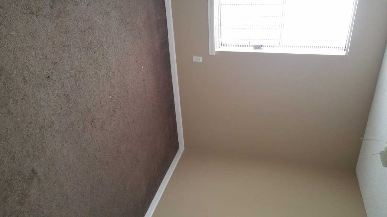 3829 Walsingham Dr - Photo 3 of 5