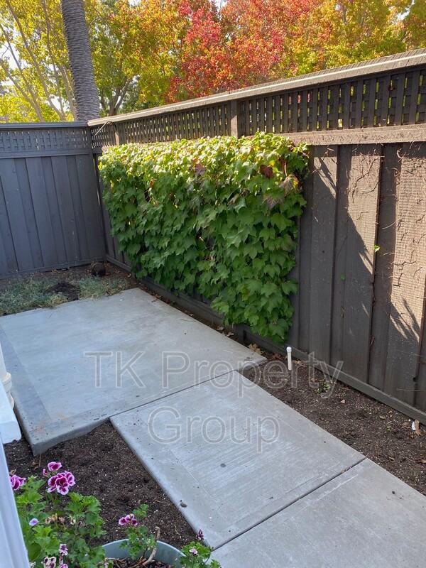 171 Birch St - Photo 3 of 10