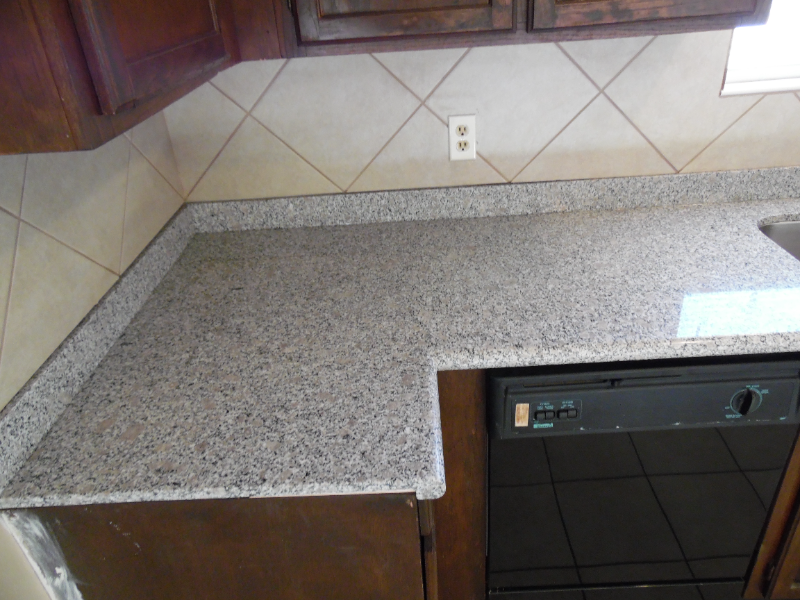 1708 N Avenue R - Photo 2 of 16