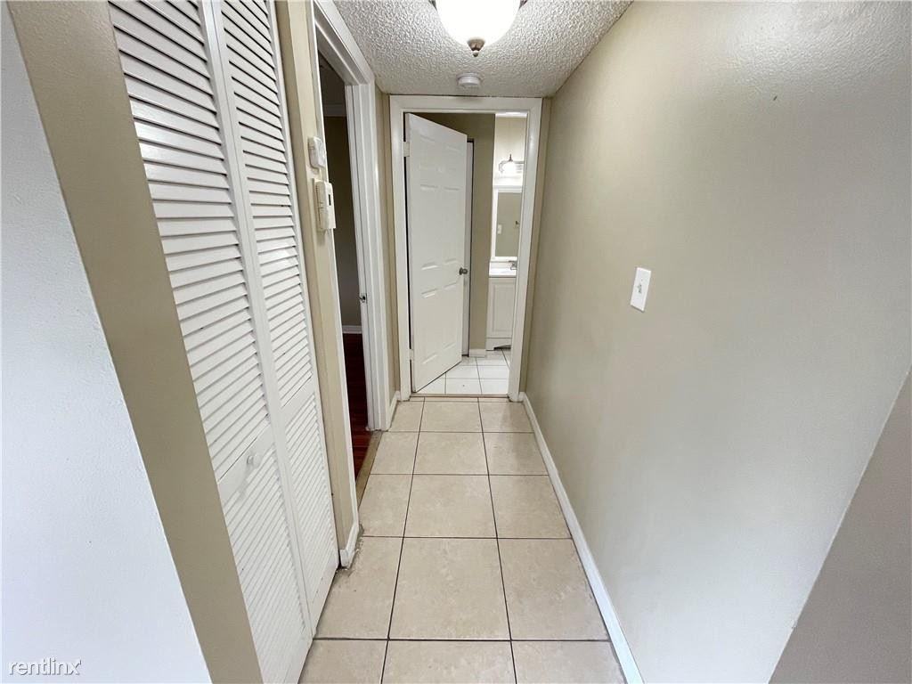 1141 Lake Victoria Dr