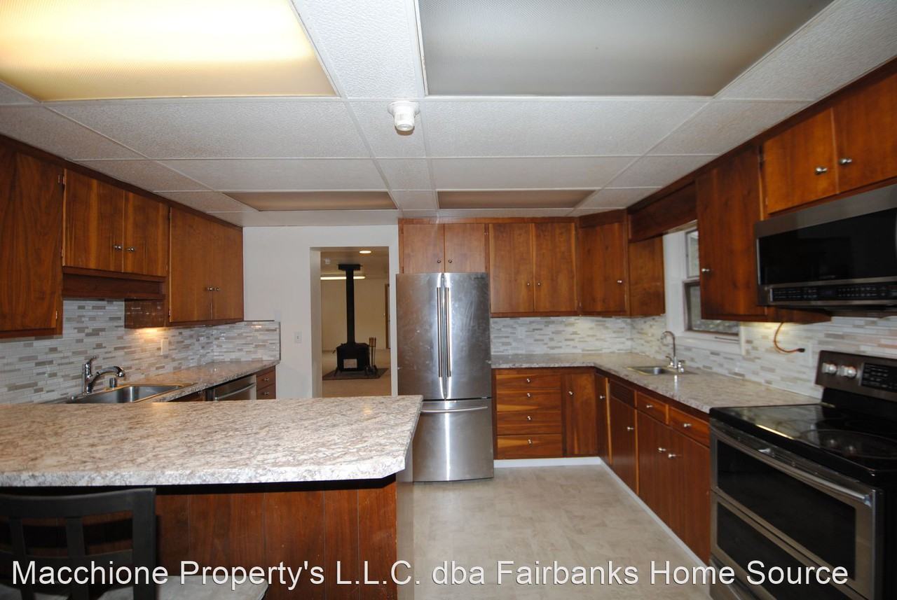 2252 Yankovich Rd - Photo 2 of 17