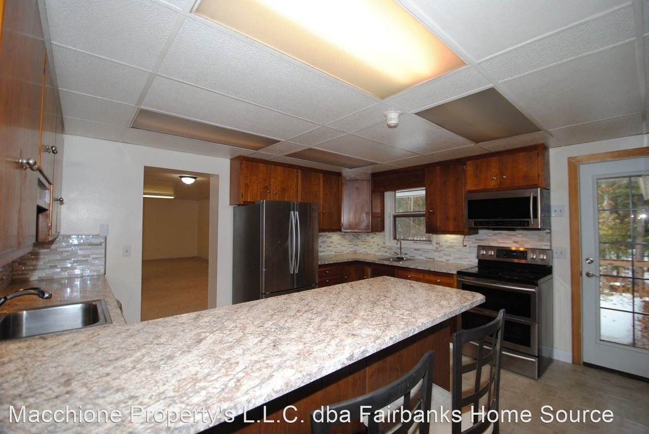 2252 Yankovich Rd - Photo 3 of 17