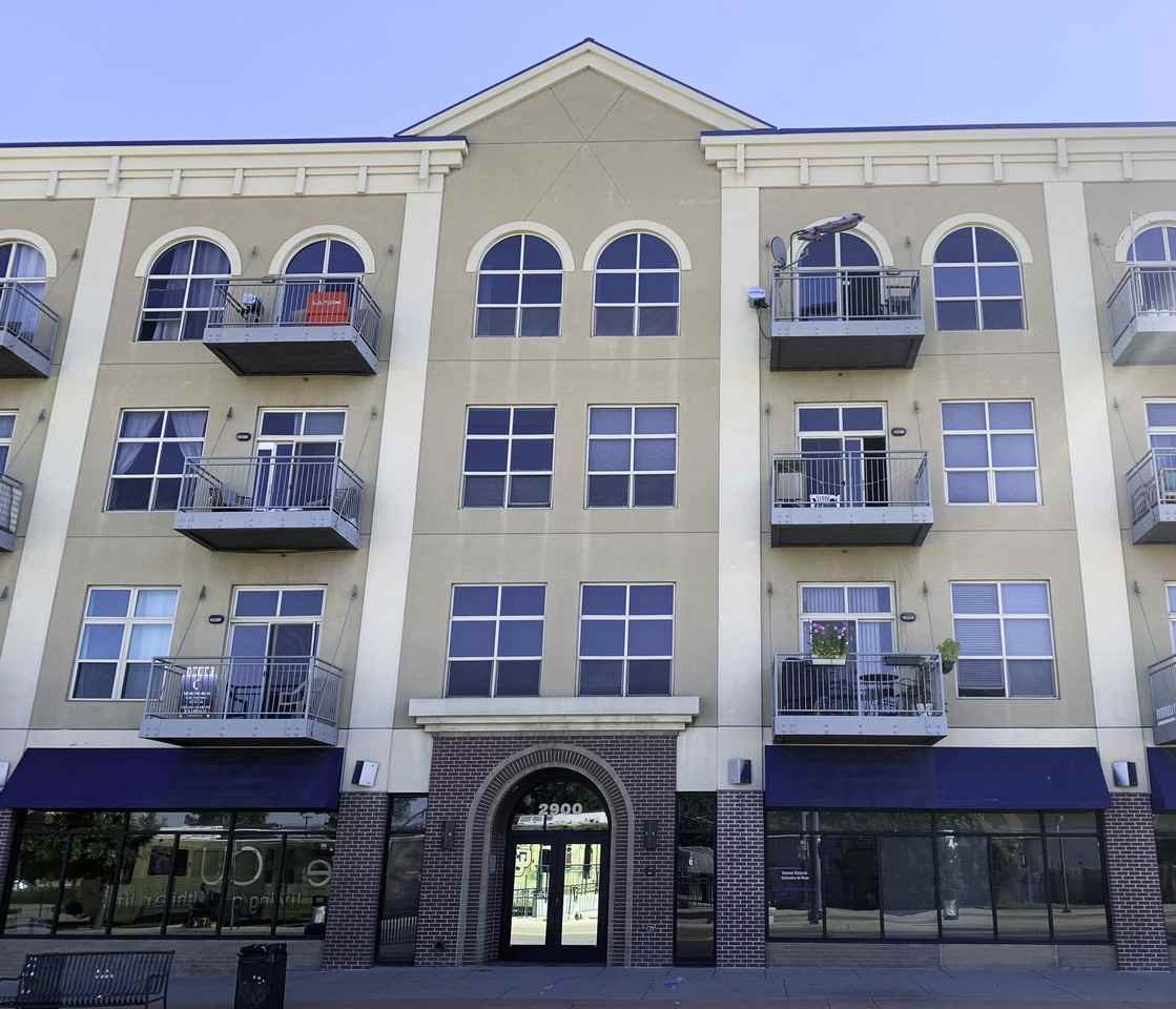 2900 N Downing St #209