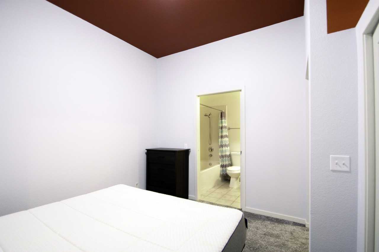 2900 N Downing St #209 - Photo 7 of 8