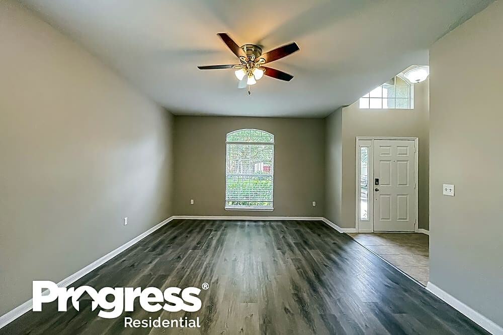 12159 Colony Lakes Blvd - Photo 3 of 16