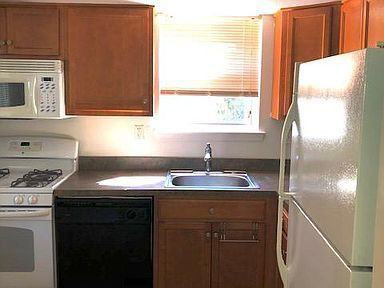 4501 Winding Brook Dr - Photo 3 of 3