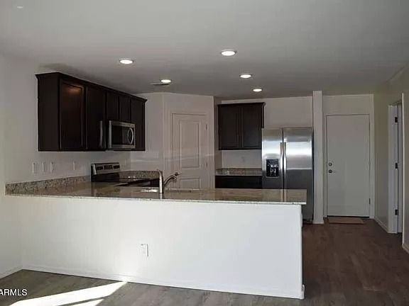 1525 E Caballero Dr - Photo 2 of 3
