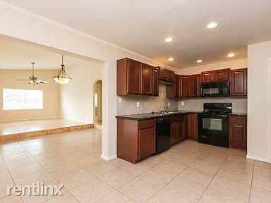 18238 N 34th Ln - Photo 2 of 4