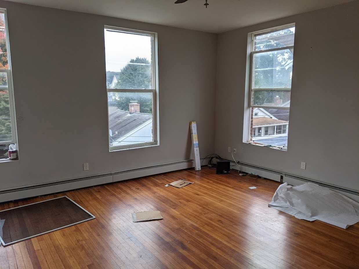 196 Elizabeth Street - Photo 3 of 10