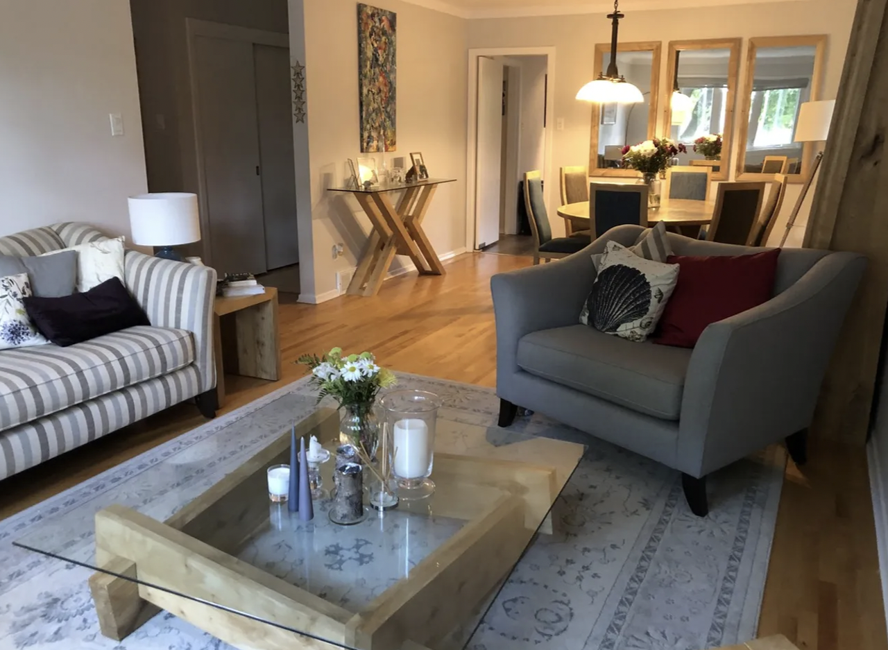 657 Golden Avenue - Photo 2 of 14