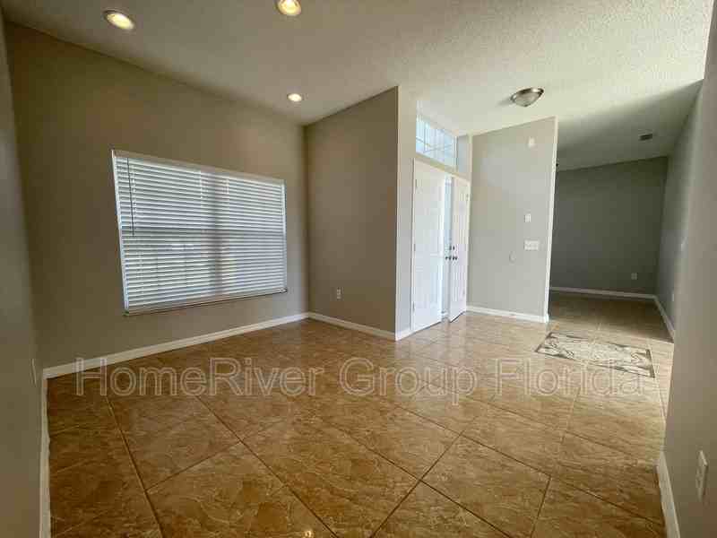 420 Marlberry Leaf Ct - Photo 2 of 27