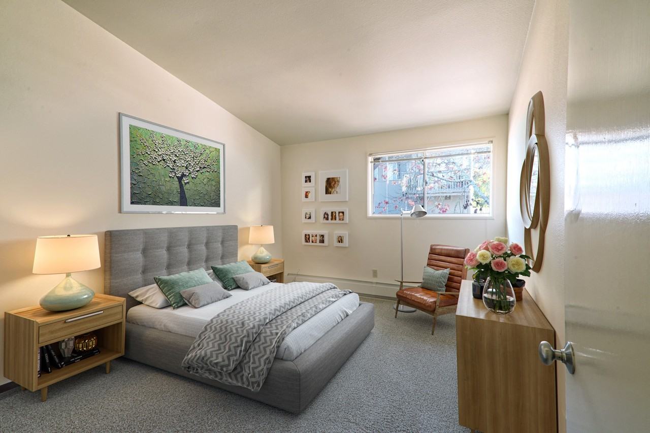 1713 Baker Court #C - Photo 4 of 8