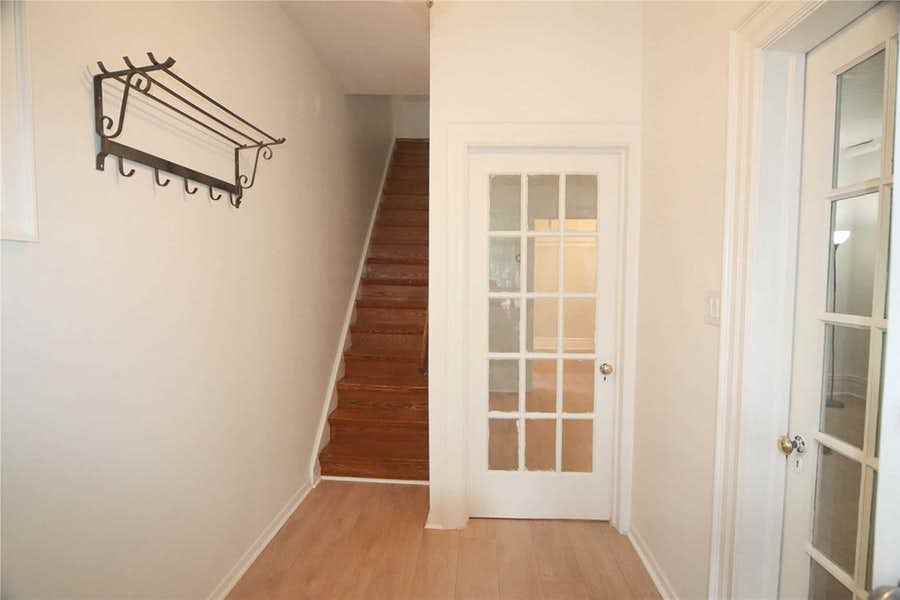 267 Evelyn Avenue - Photo 2 of 16