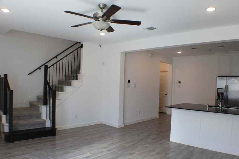 1294 Casselberry Dr - Photo 3 of 24