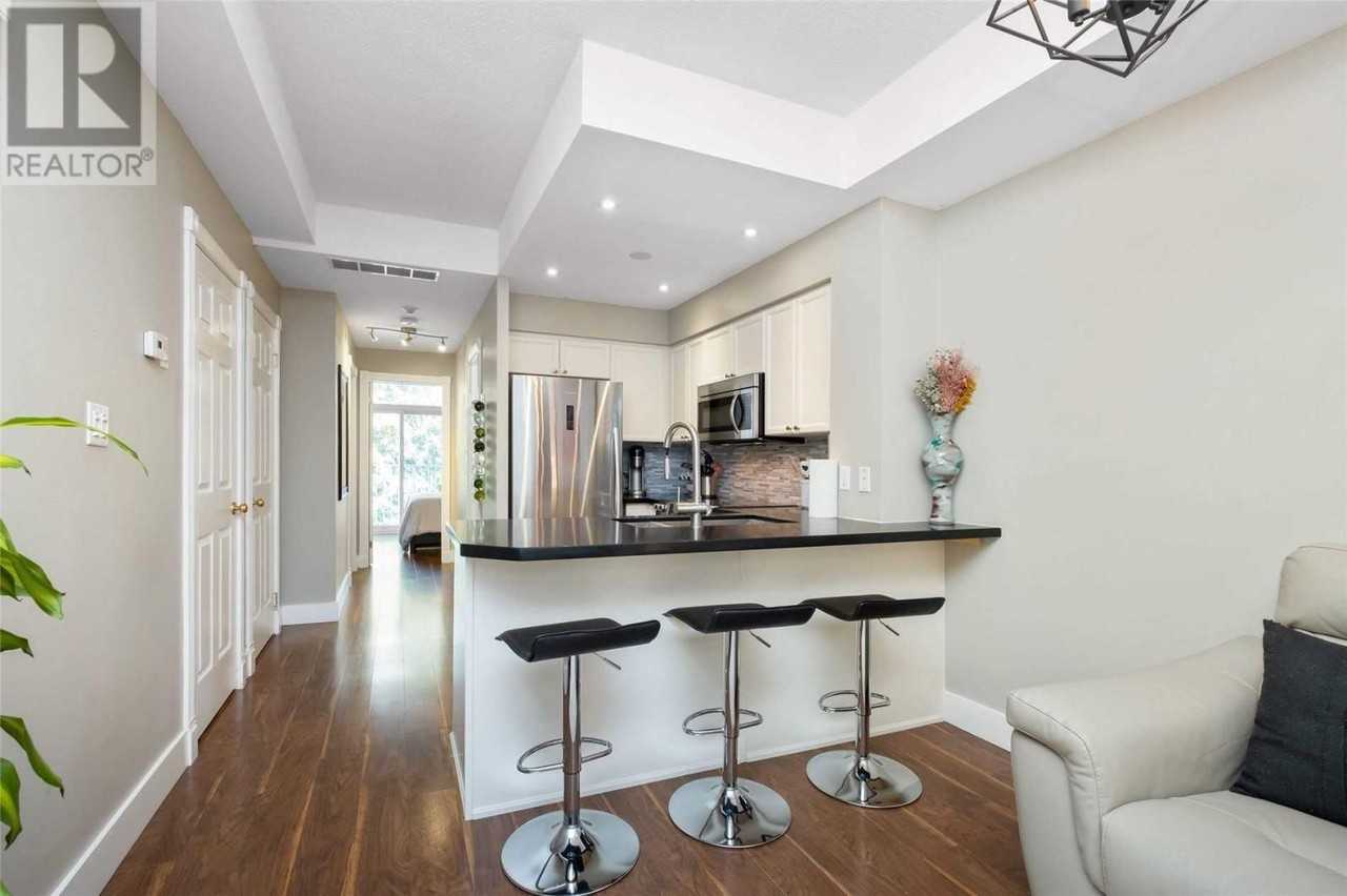 38 Stadium Road #632