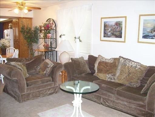 275 Valley View Dr - Photo 2 of 8