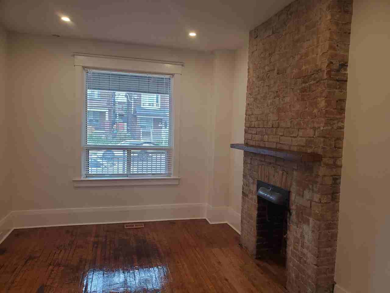 1300 Lansdowne Avenue #Main - Photo 6 of 18