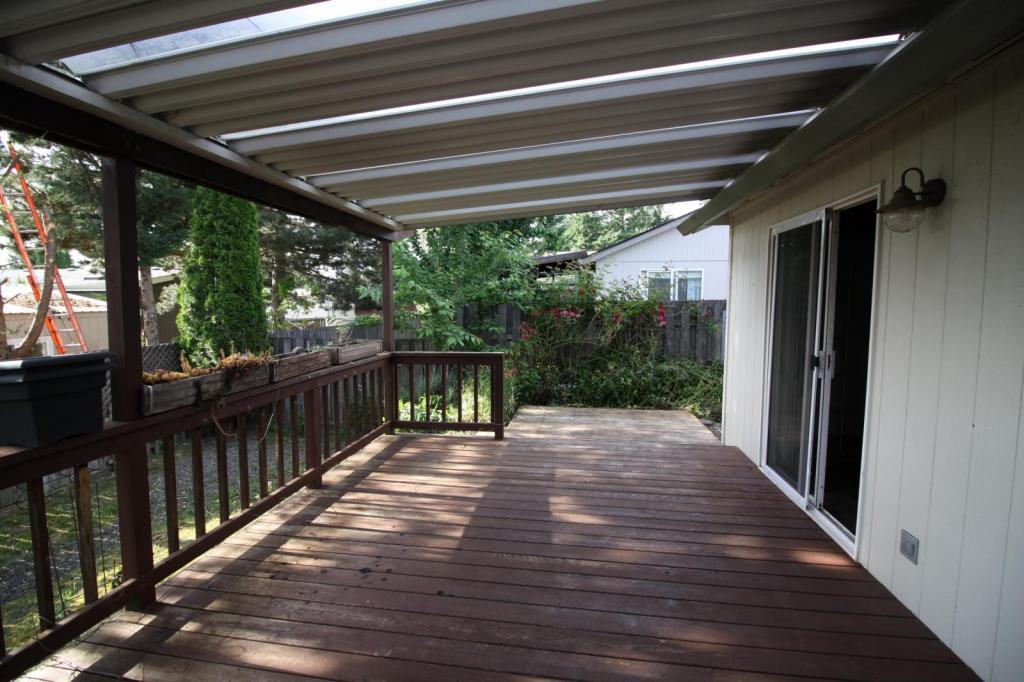 214 Ne 170th Ave - Photo 4 of 32