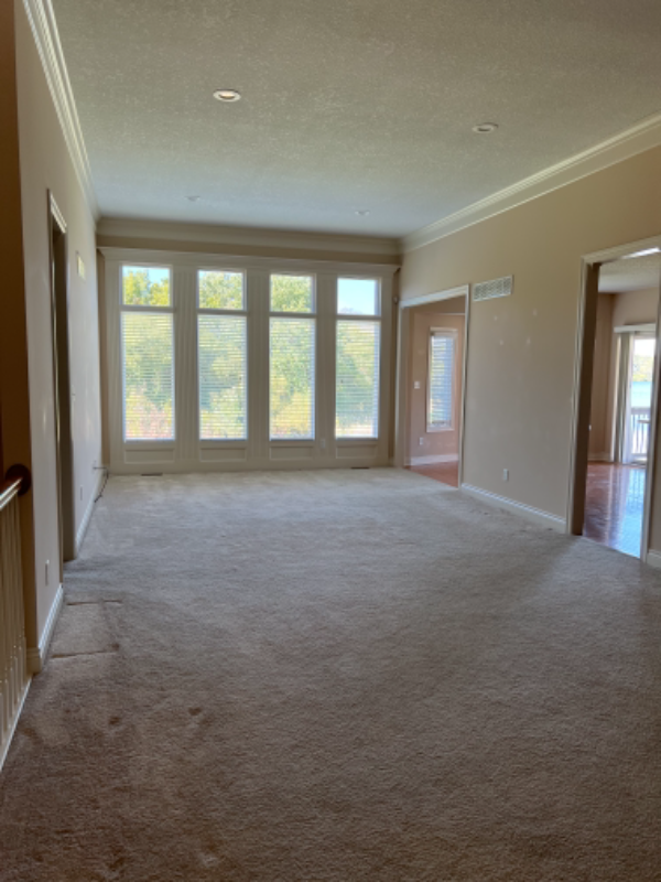 1320 Ne Timbercreek Dr - Photo 3 of 41