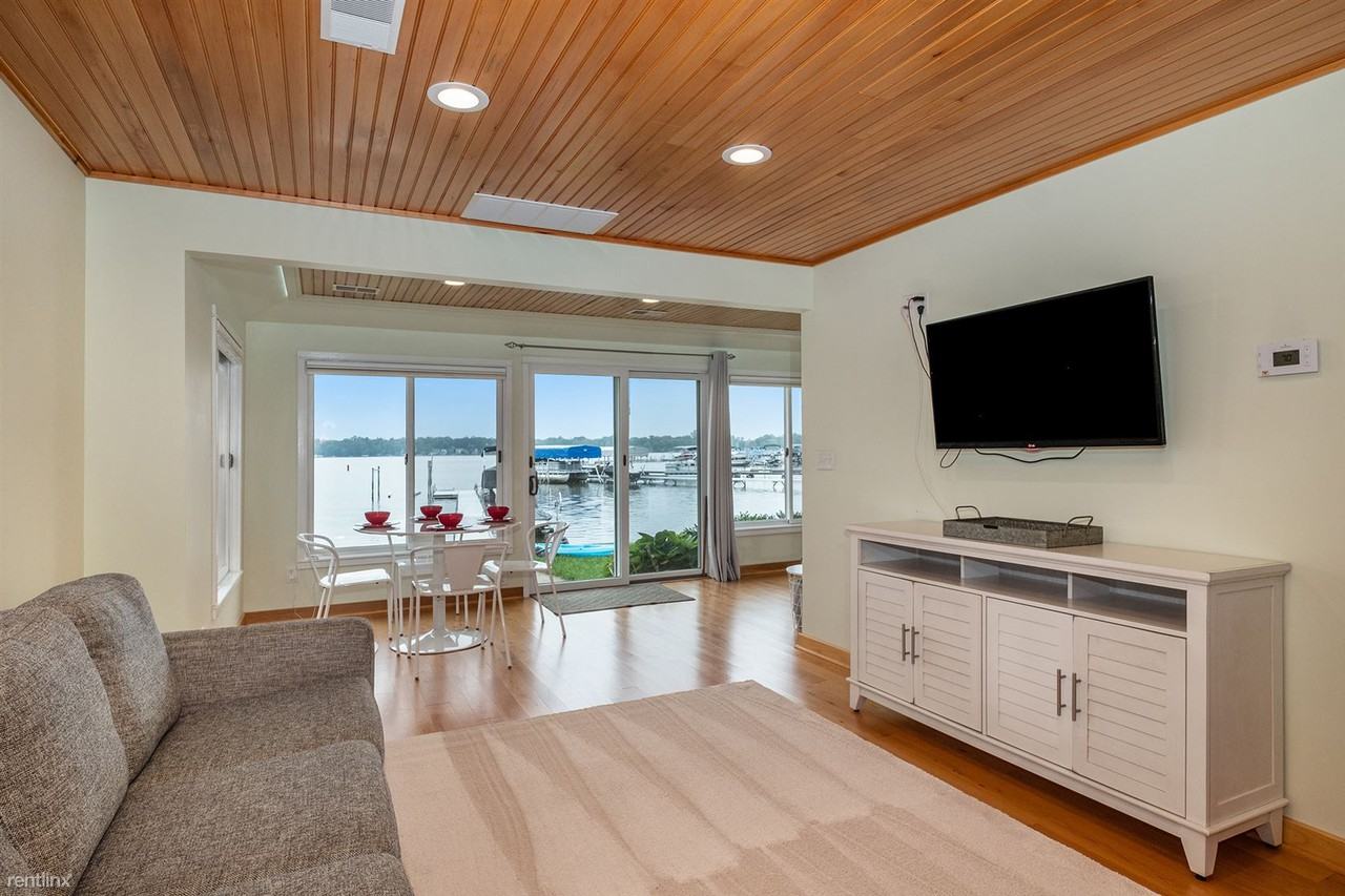 9034 Mcgregor And Dexter-Pinckney - Photo 3 of 11