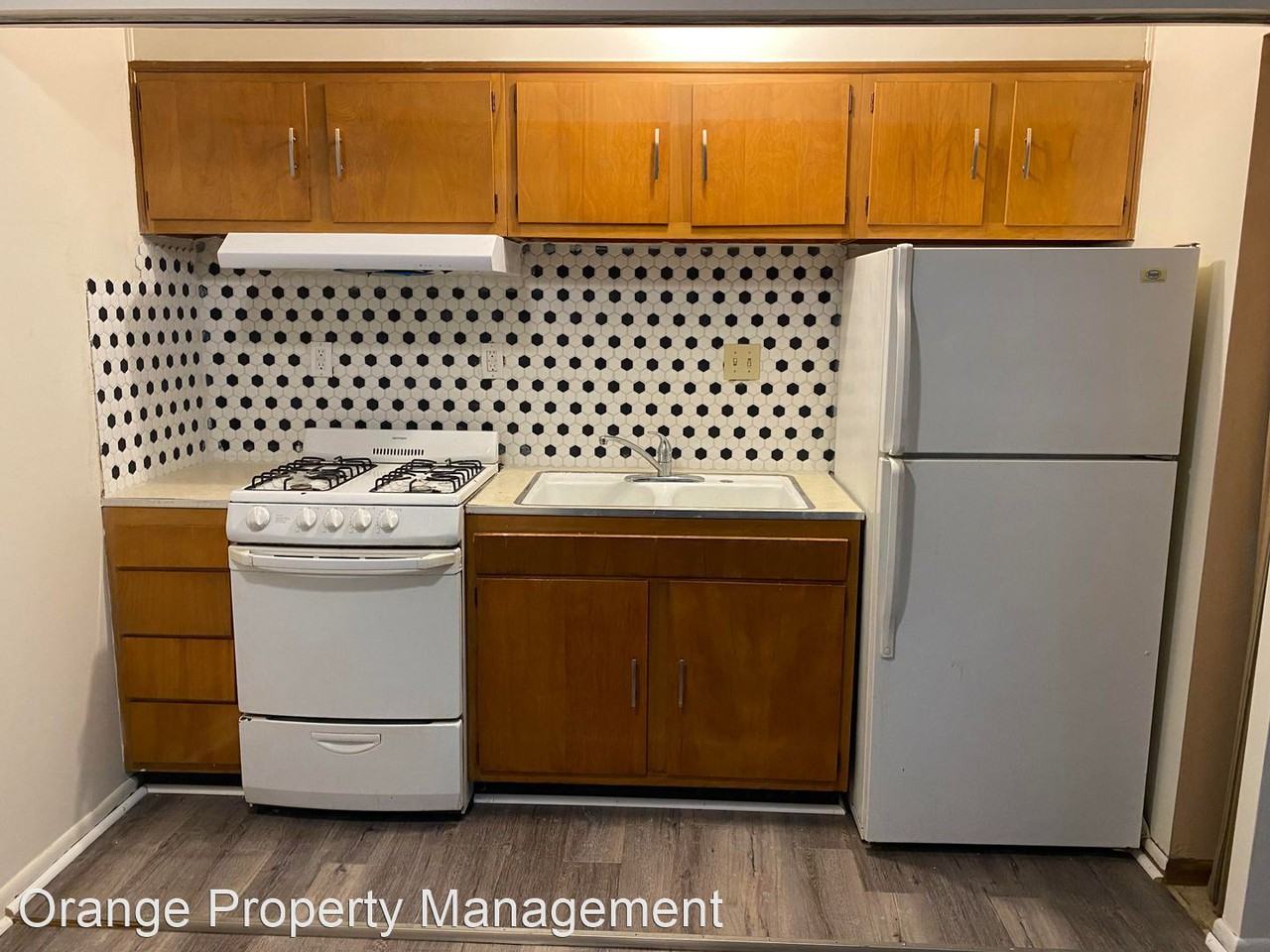 128 N 43rd Apartments in Joslyn Castle, Omaha, NE 68131 Zumper