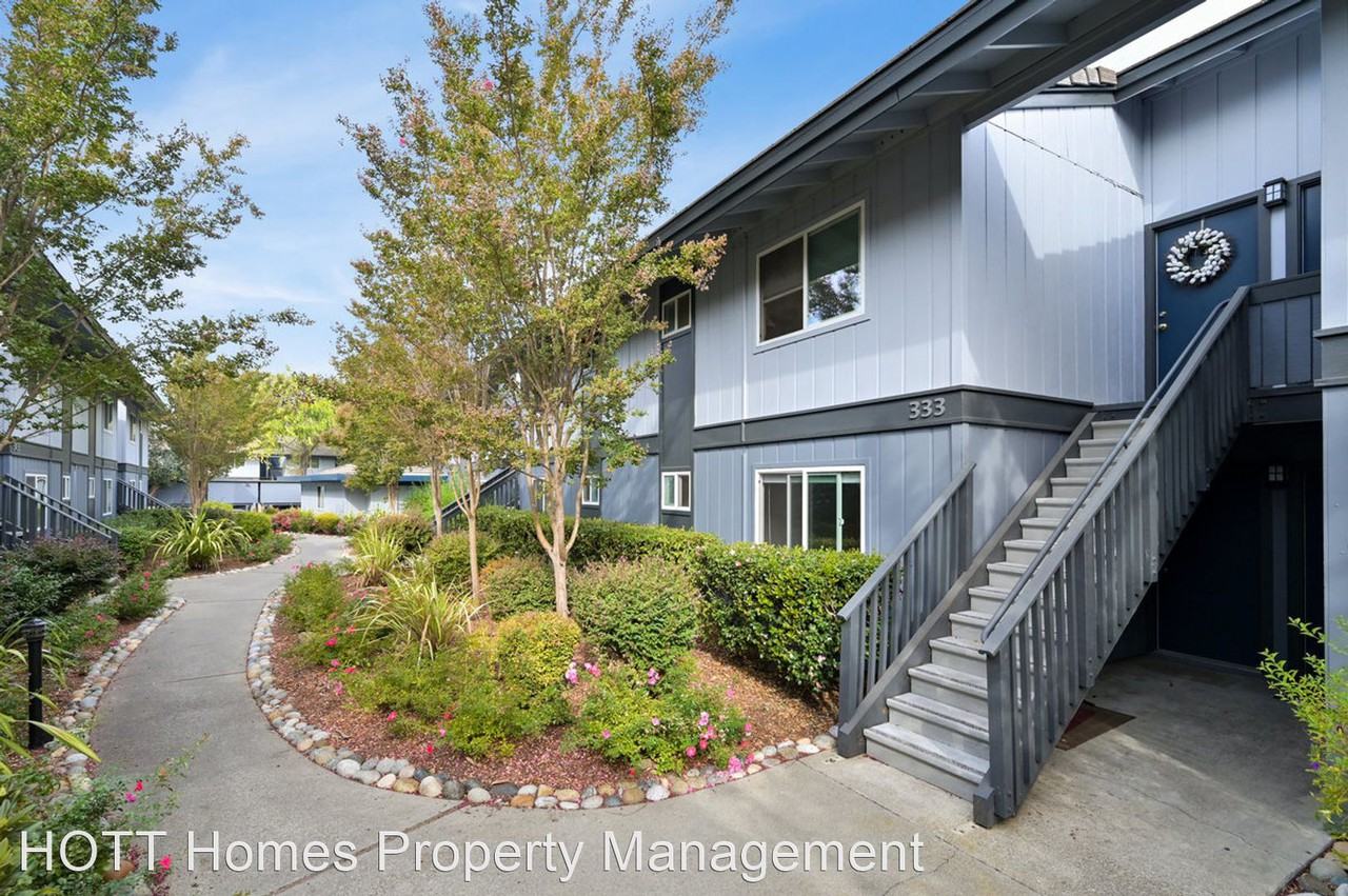 333 Masters Ct #1 - Photo 2 of 39