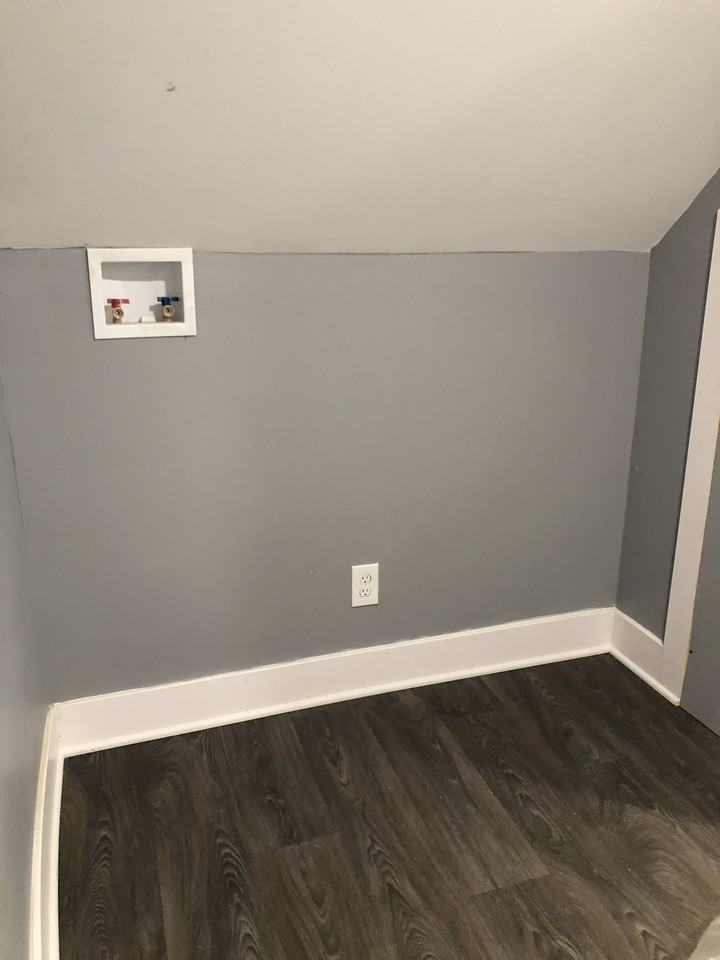 246 N Beville Ave - Photo 3 of 6