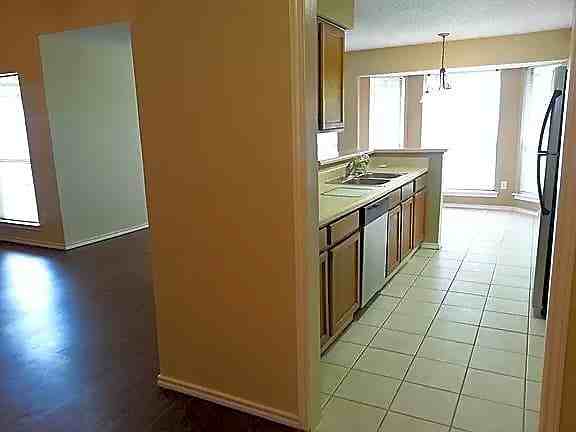 511 Parsley Ln - Photo 2 of 20