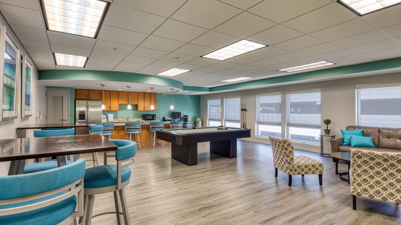 Liberty Apartments - Photo 6 of 28