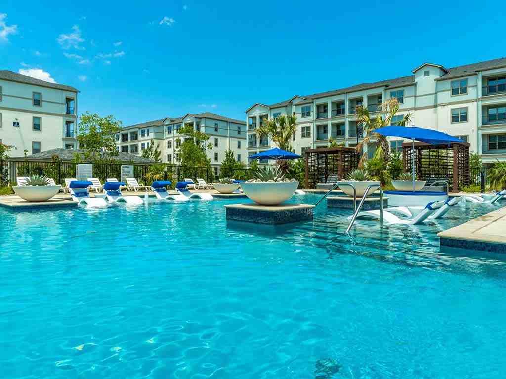 Park at Bayside - Photo 2 of 38