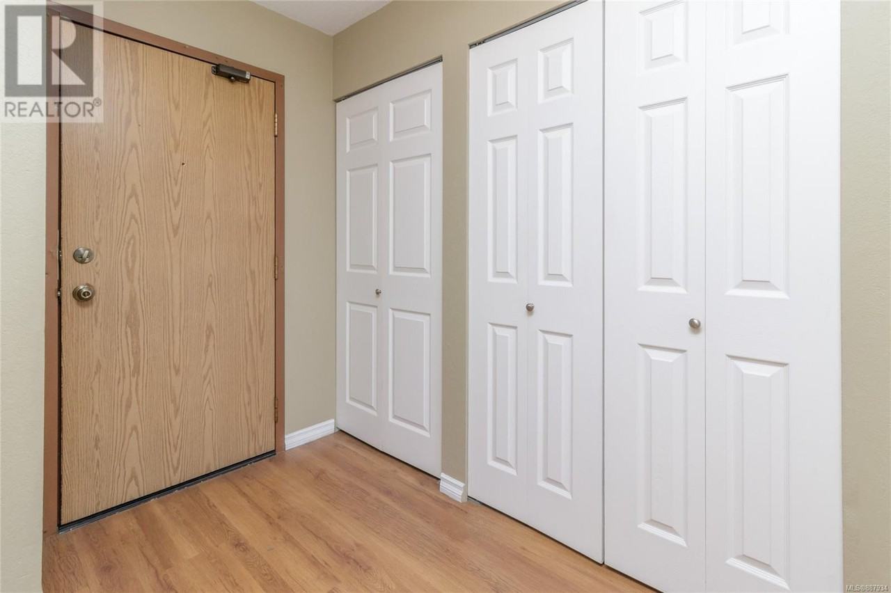 755 Hillside Avenue ##405 - Photo 3 of 16