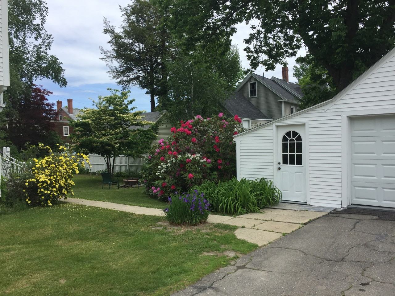 Court Court Street Place - Photo 2 of 5