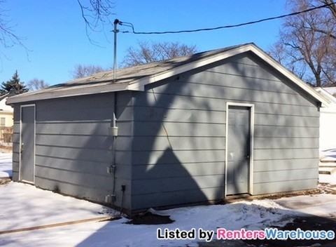 814 Boyd St - Photo 3 of 3