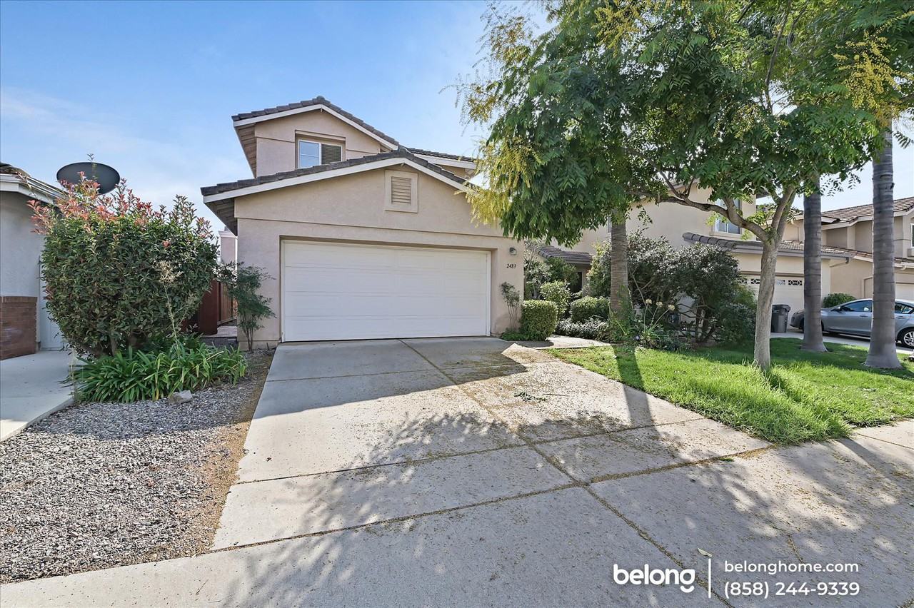 2483 Starlight Glen - Photo 2 of 51