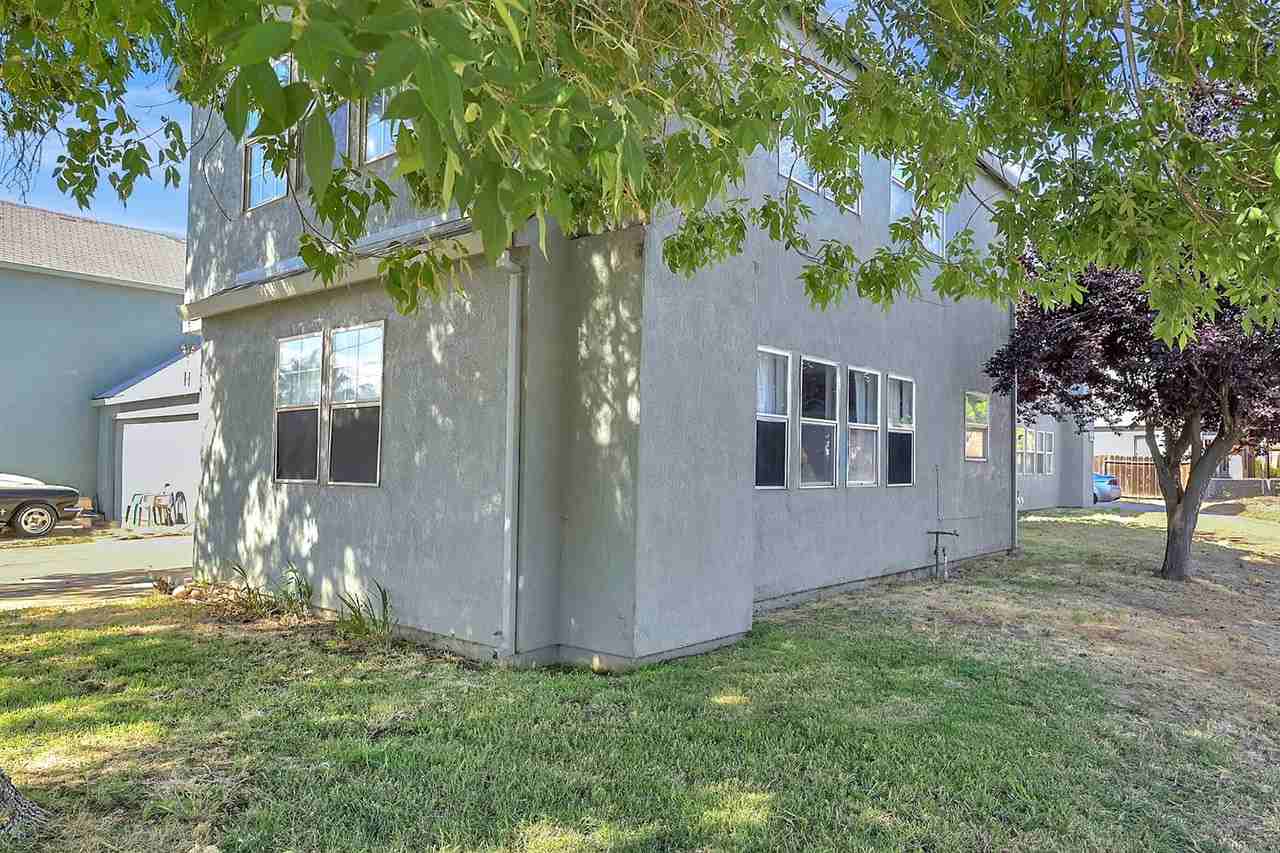 725 Kiley Avenue - Photo 2 of 8