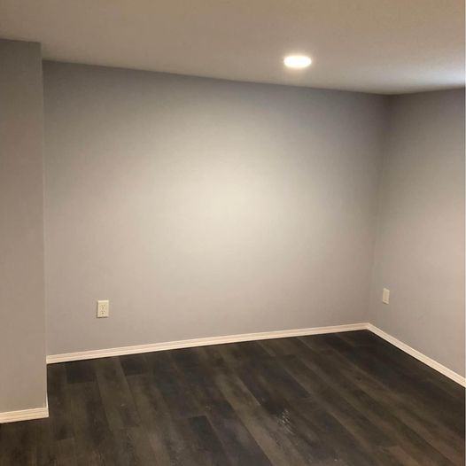 1177 Connaught Dr #B - Photo 4 of 8