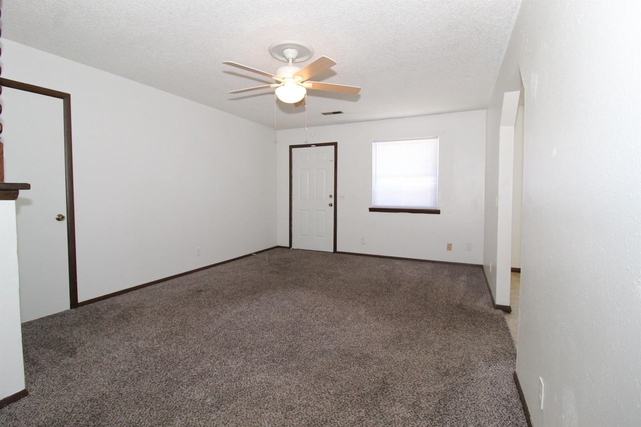 1908 Sycamore Pl #1 - Photo 4 of 23