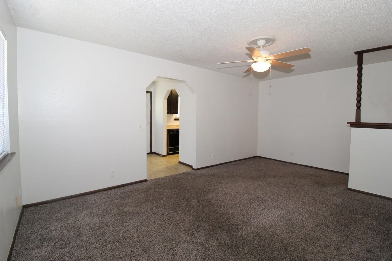 1908 Sycamore Pl #1 - Photo 6 of 23