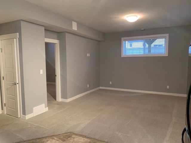 96th Ave - 8857 - AKey 158 - Photo 3 of 11