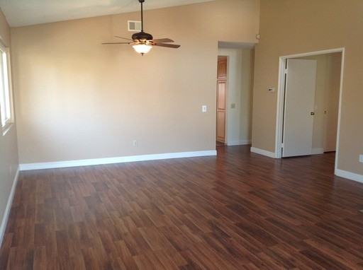 537 Woodhouse Ave - Photo 2 of 11