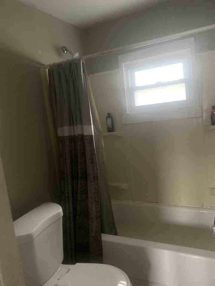 550 Stoddard Ave #1 - Photo 4 of 21