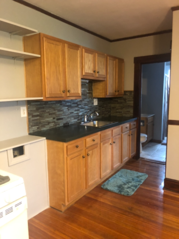 18 Arch Street - Photo 5 of 19