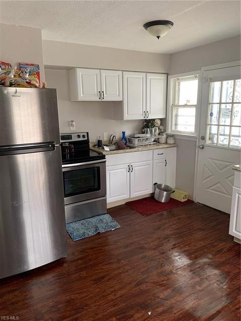 11321 Dove Ave - Photo 4 of 10