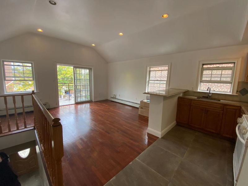 1835 Bogart Ave #2 - Photo 2 of 11