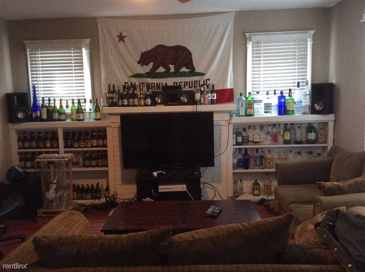 1111 S Forest Ave - Photo 2 of 7